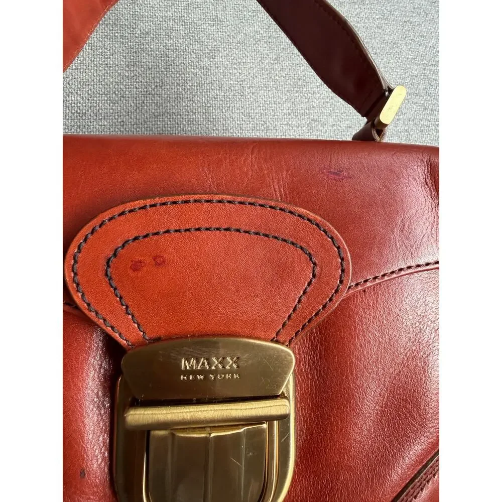 Vintage Maxx New York Hand Purse Leather Cognac Buckle Classic